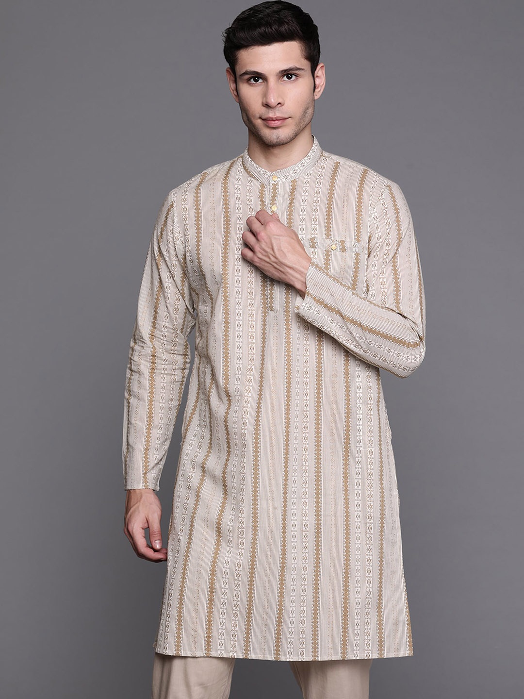 

Indo Era Ethnic Motifs Printed Pure Cotton Kurta, Off white