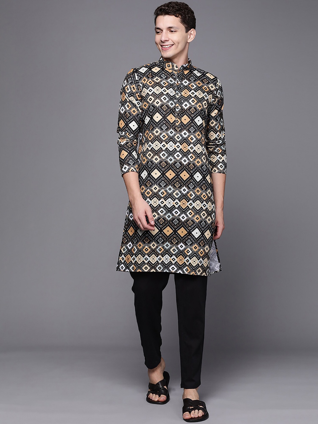 

Indo Era Geometric Printed Pure Cotton Kurta, Grey