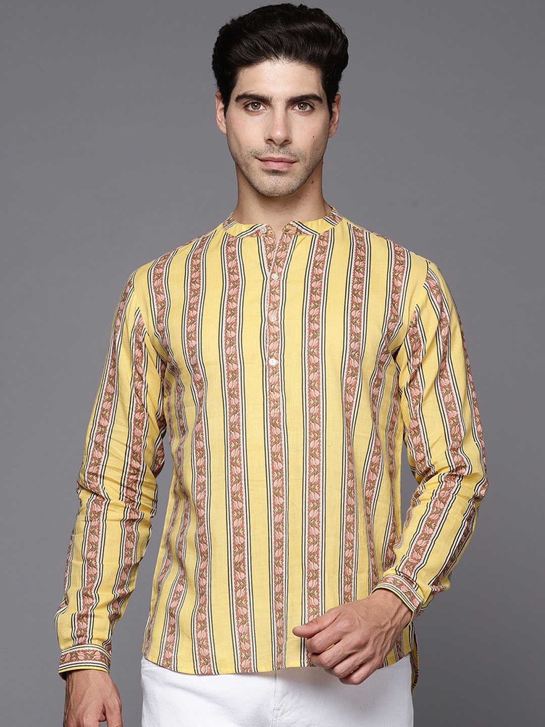 

Indo Era Floral Printed Cotton Kurta, Yellow