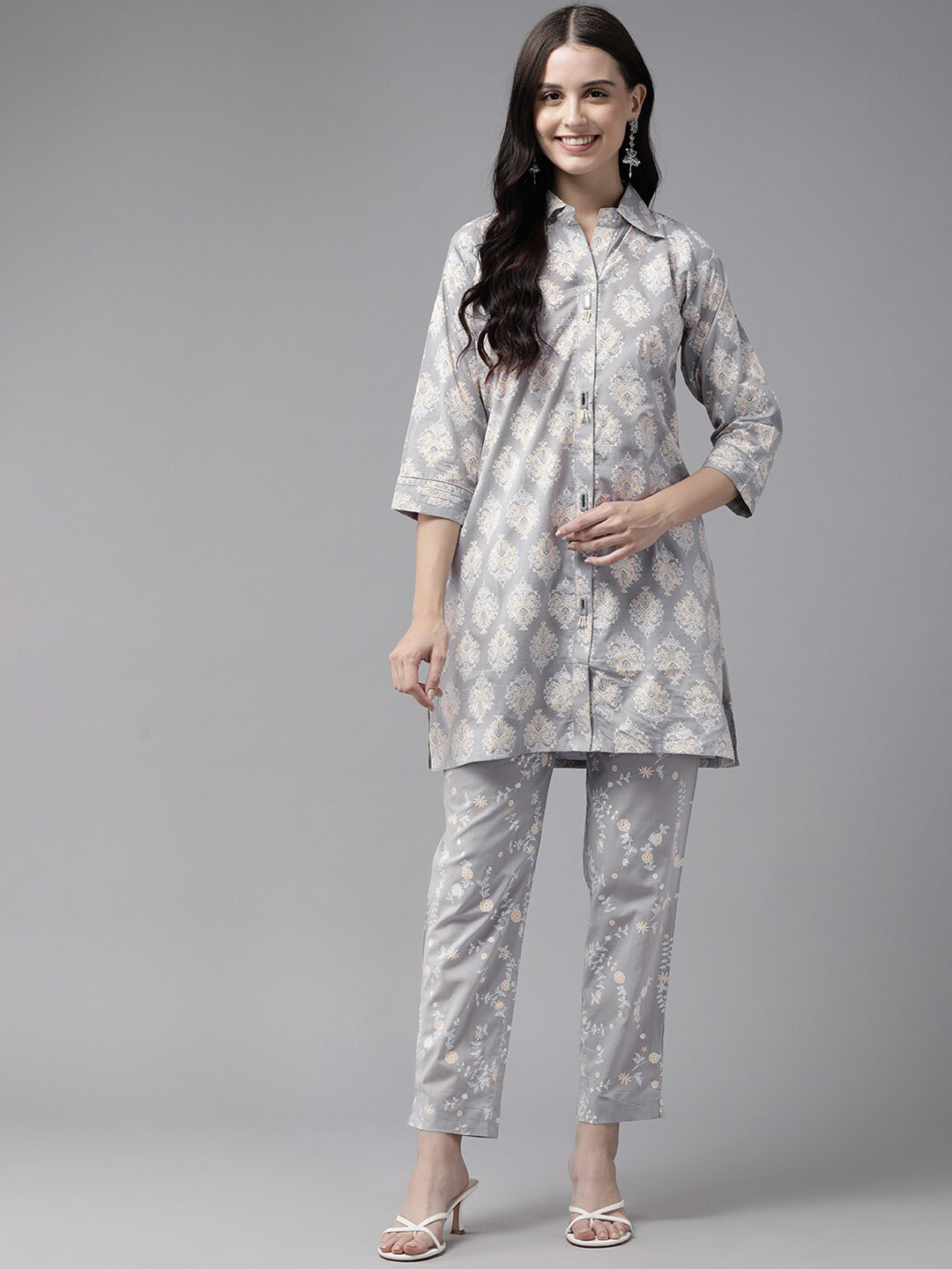 

BAESD Floral Printed Shirt Collar Pure Cotton Straight Kurta with Trousers, Grey