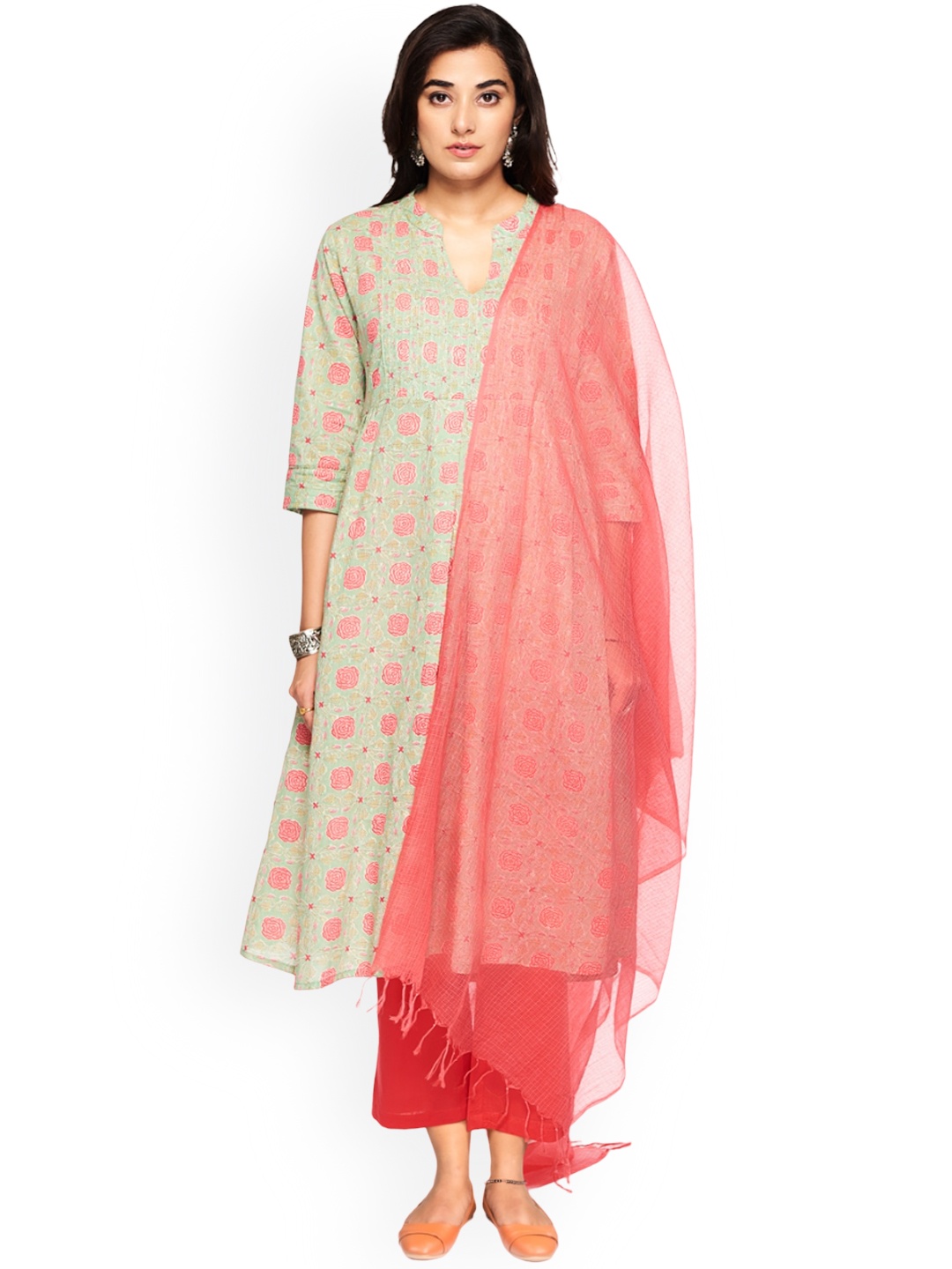 

KAHVA Floral Printed Pure Cotton A-Line Kurta With Trousers & Dupatta, Green