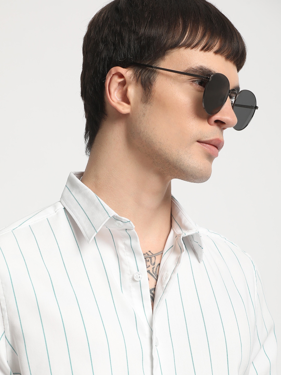 

THE BEAR HOUSE Slim Fit Opaque Striped Cotton Casual Shirt, White