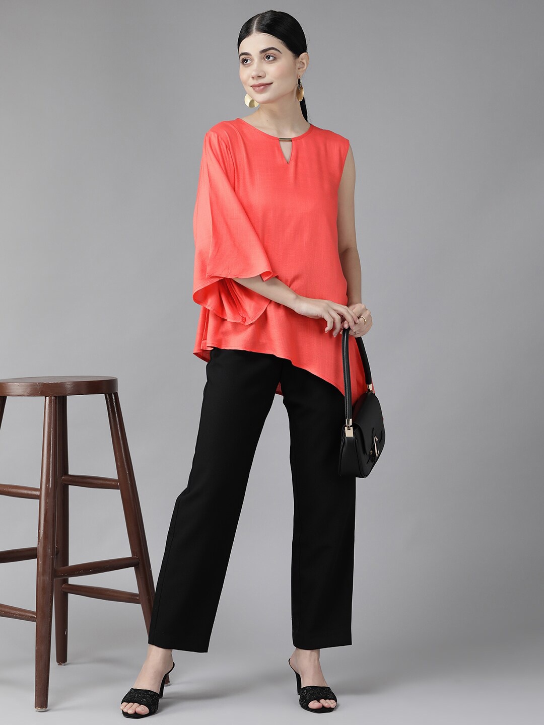 

BAESD Keyhole Neck Bell Sleeve Top, Red