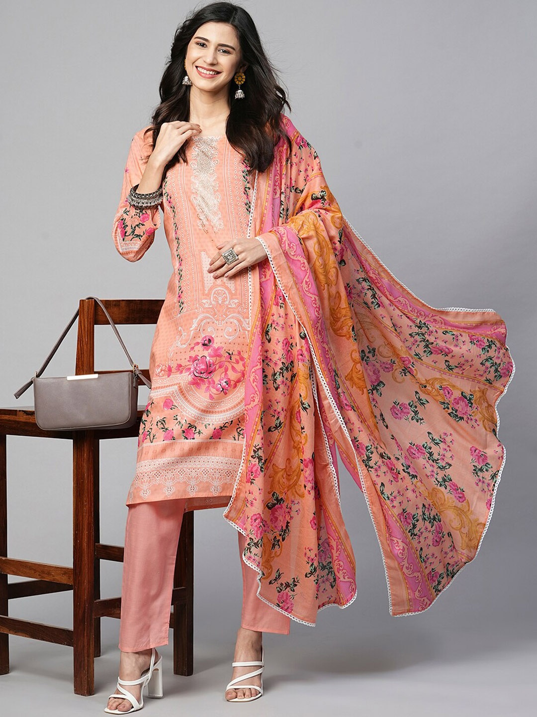 

Kiana House Of Fashion Floral Printed Kurta with Trousers & Dupatta, Coral