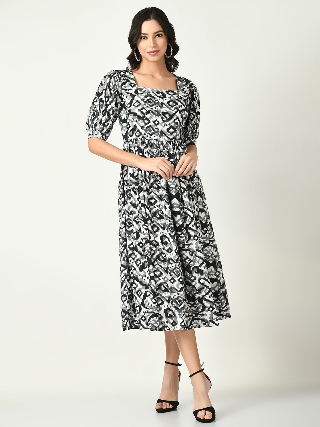 

Akshatani Abstract Printed Puff Sleeve Fit & Flare Midi Dress, Black