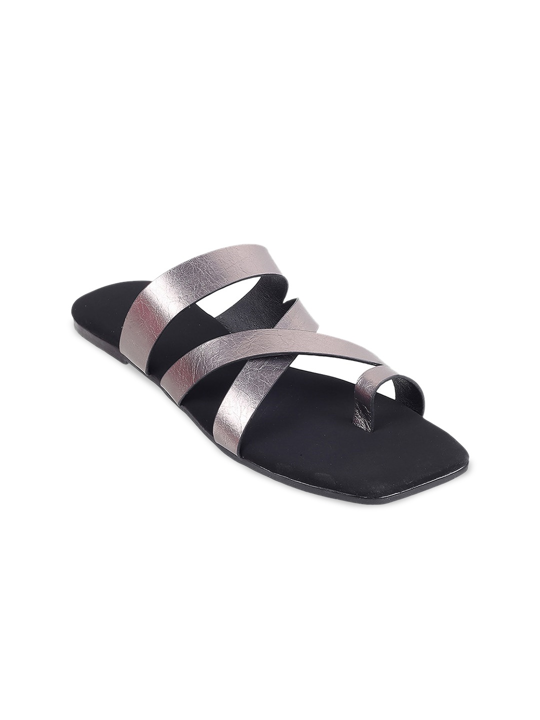 

Mochi Textured One Toe Flats, Grey