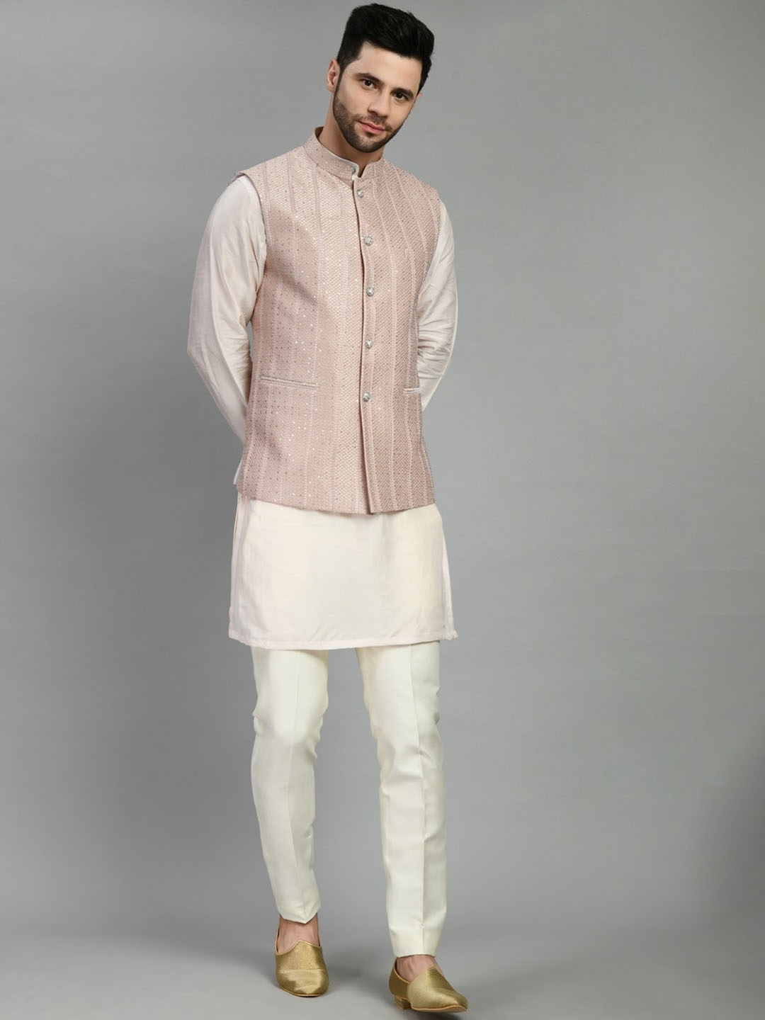 

ONE MAN SHOW Band Collar Straight Silk Kurta With Jacket, Off white