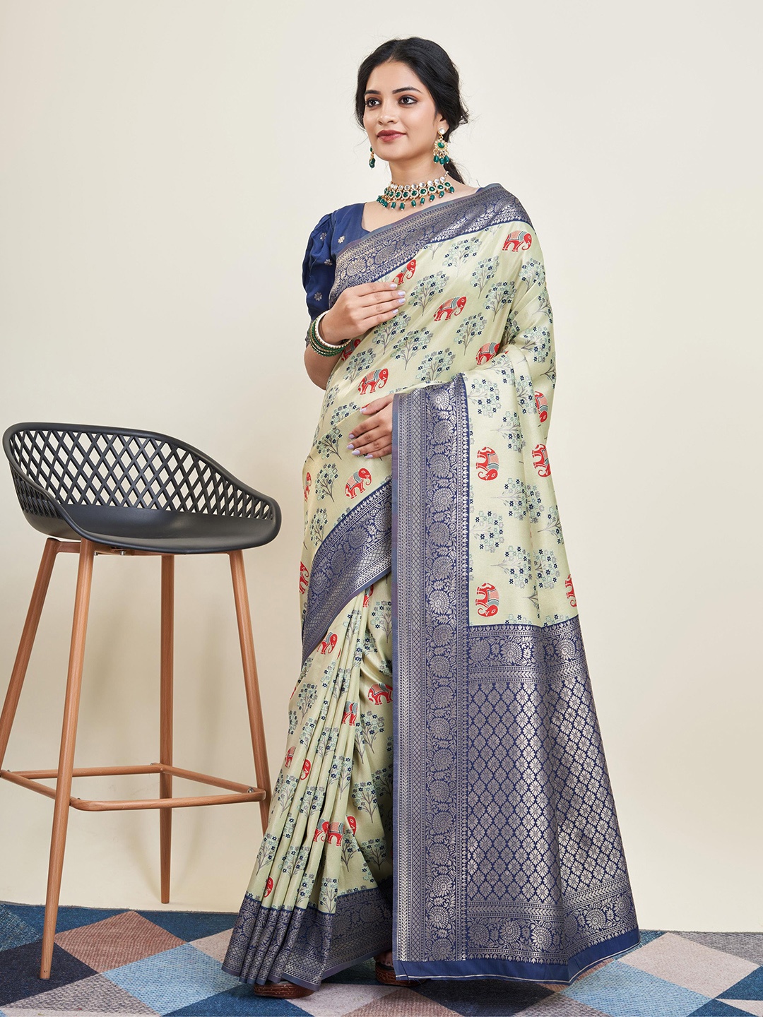 

VAIRAGEE Ethnic Motifs Woven Design Zari Banarasi Saree, Olive