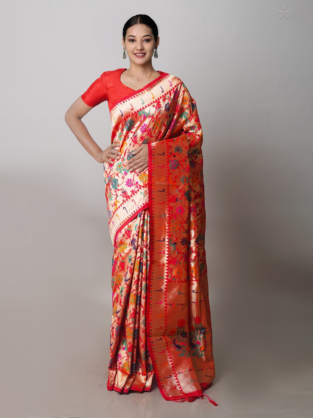 

Unnati Silks Floral Woven Design Zari Banarasi Saree, Gold