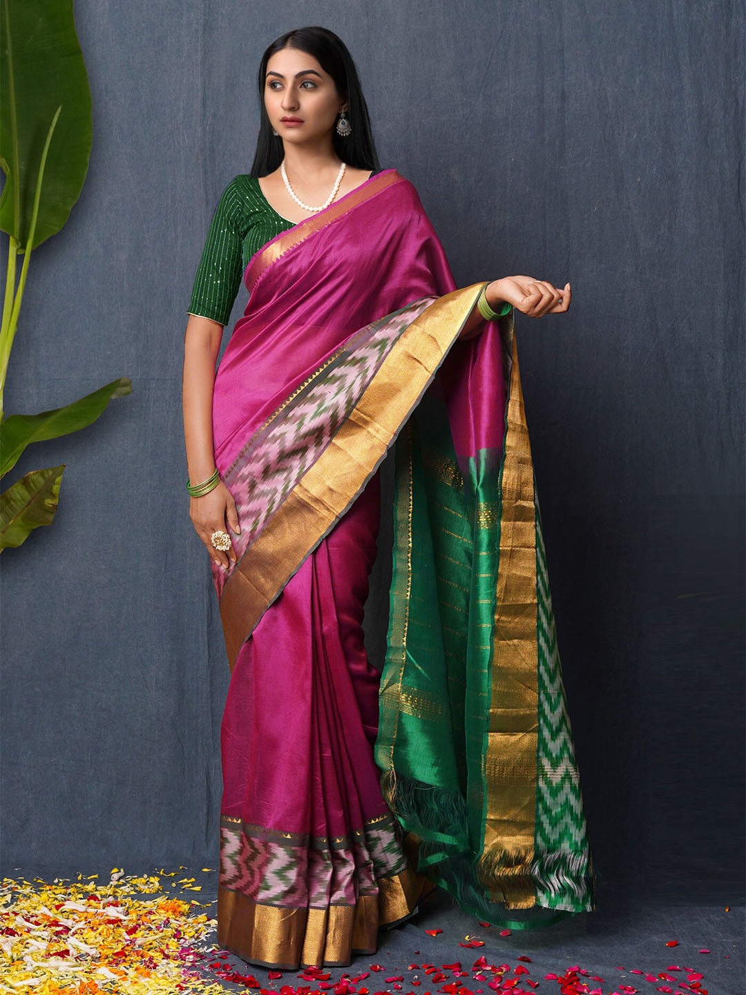 

Unnati Silks Mangalagiri Zari Handloom Saree, Pink