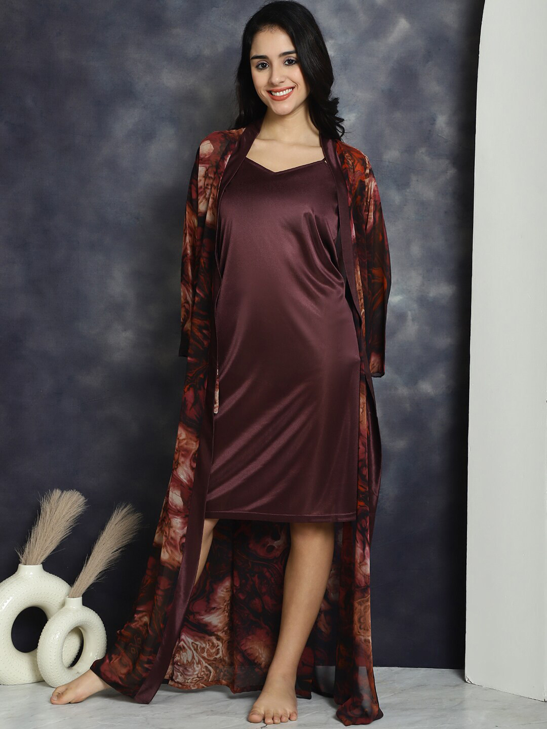 

Claura Printed Nightdress With Robe, Brown