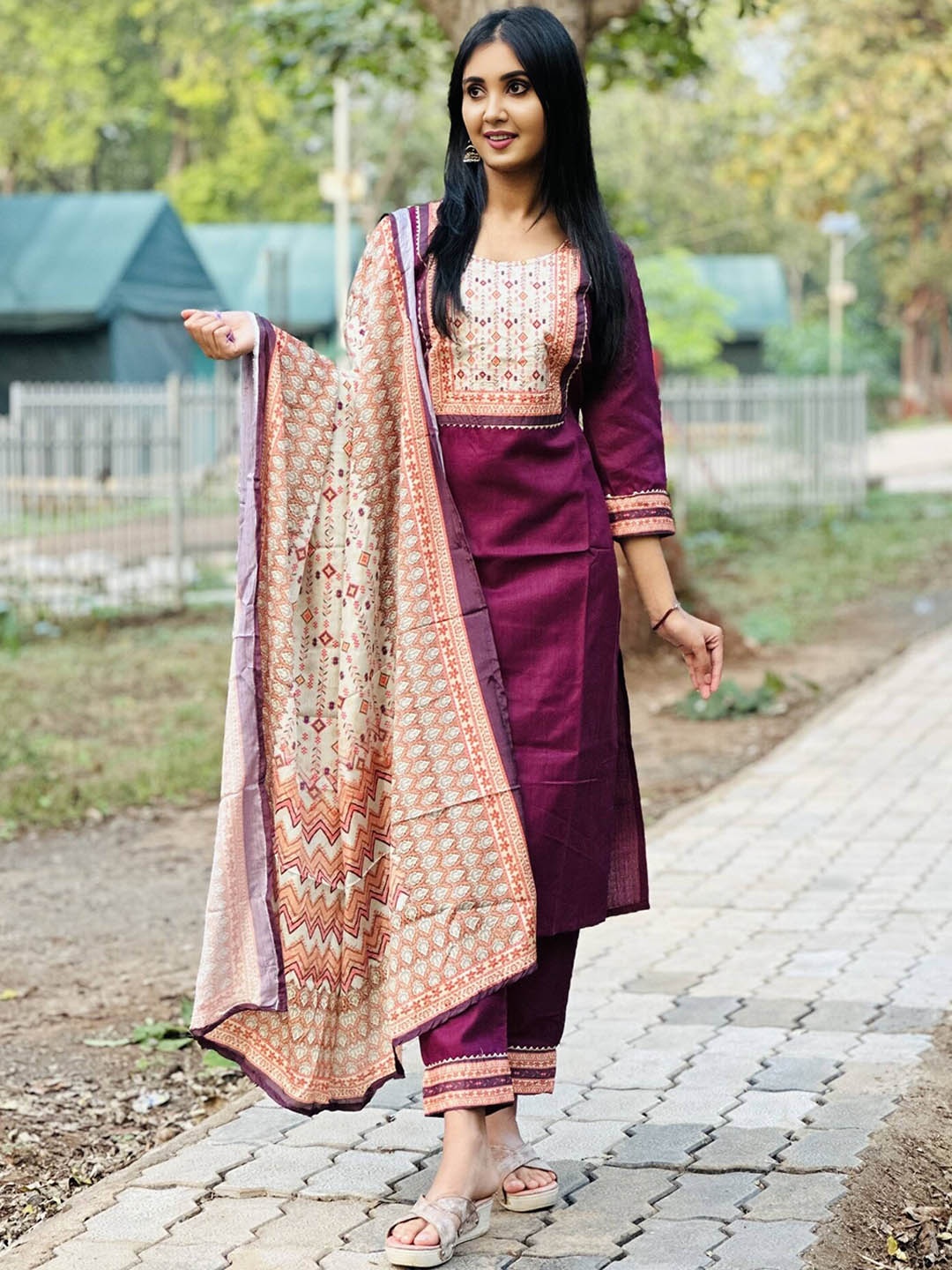 

Twika Geometric Yoke Design Gotta Patti Straight Kurta With Trousers & Dupatta, Purple