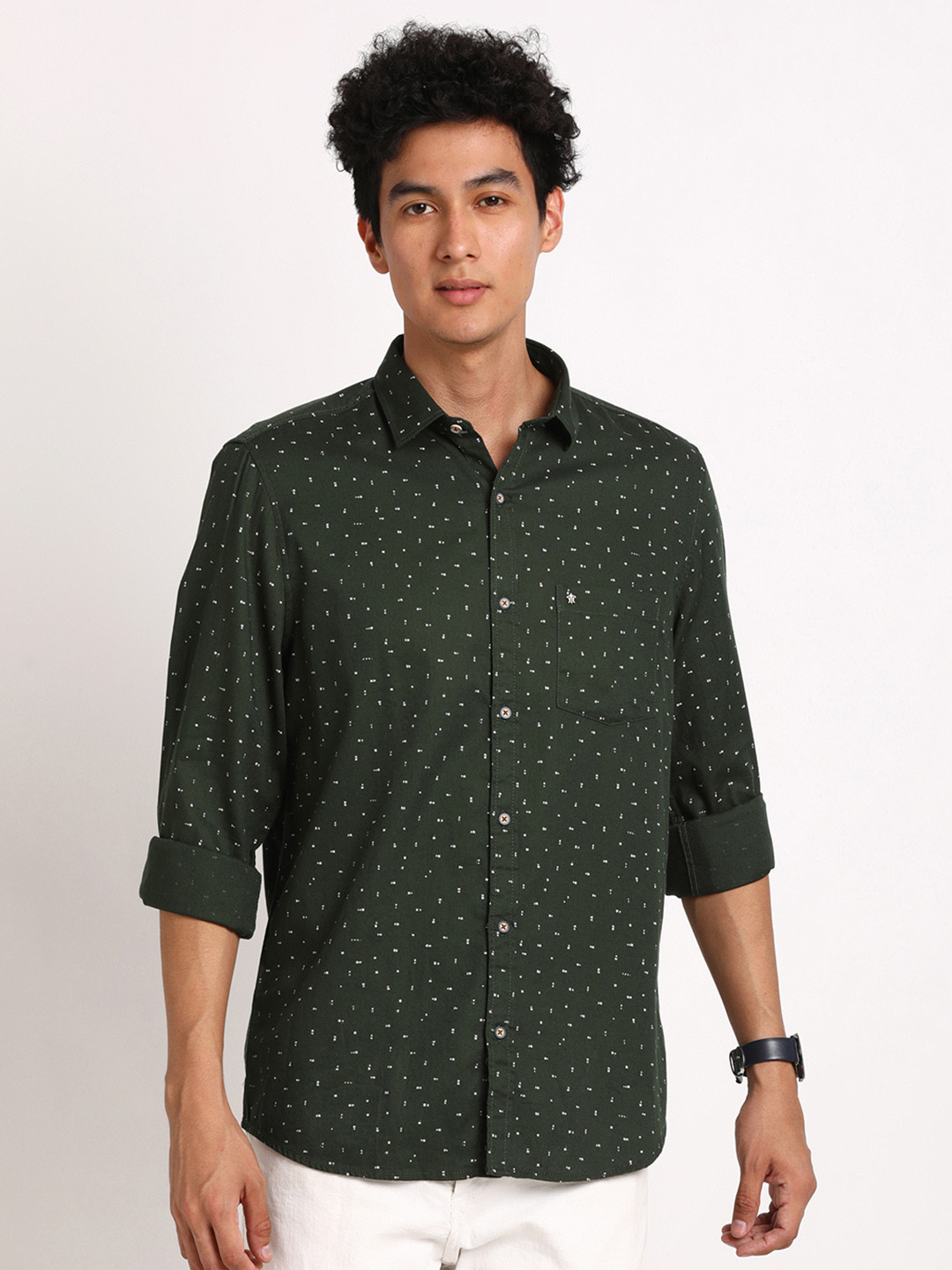 

Turtle Men Classic Slim Fit Opaque Printed Casual Shirt, Green