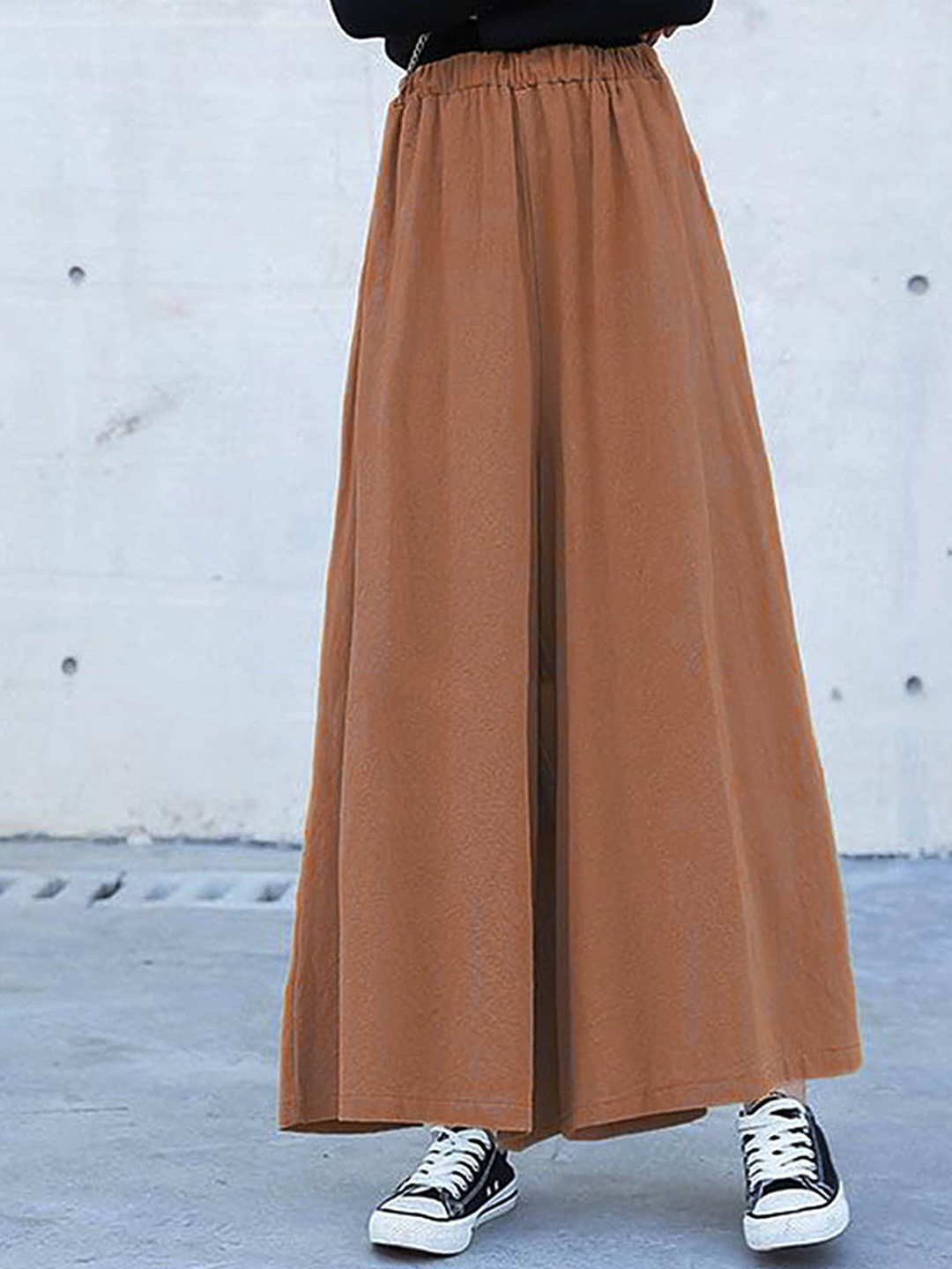 

LULU & SKY Women High-Rise Parallel Trousers, Camel brown