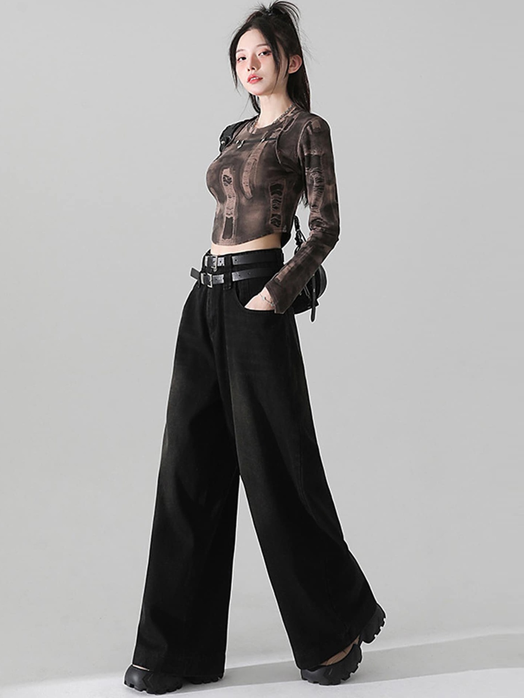 

LULU & SKY Women Wide Leg High-Rise Clean Look Stretchable Jeans, Black