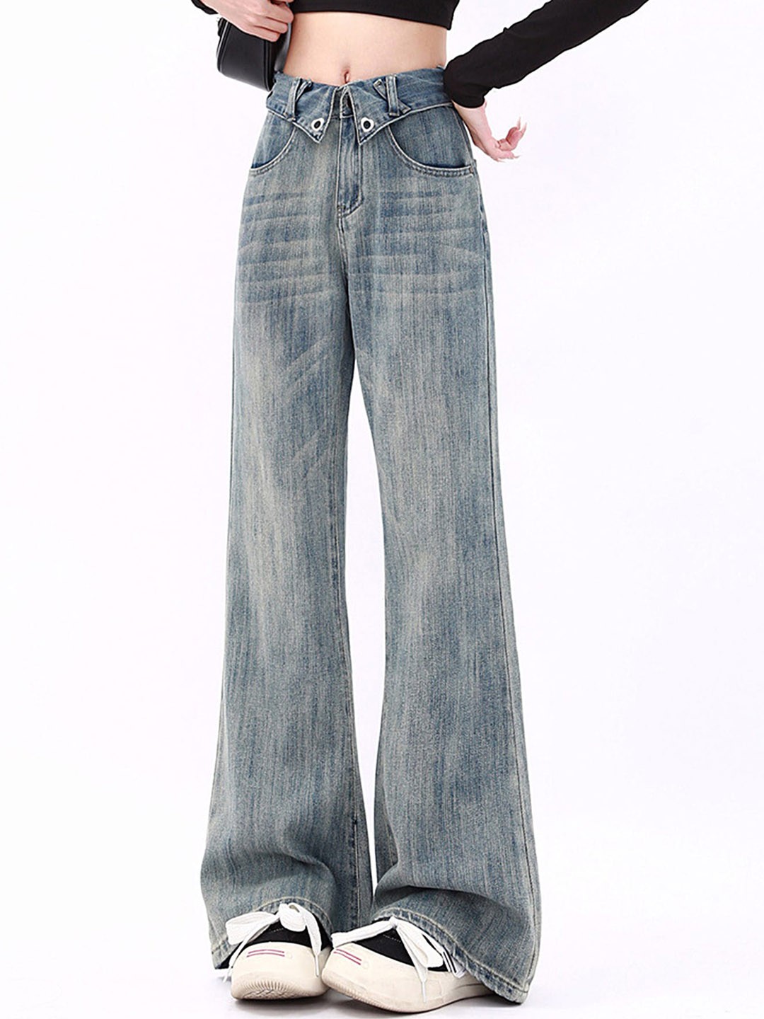

LULU & SKY Women Flared Clean Look Light Fade Jeans, Blue