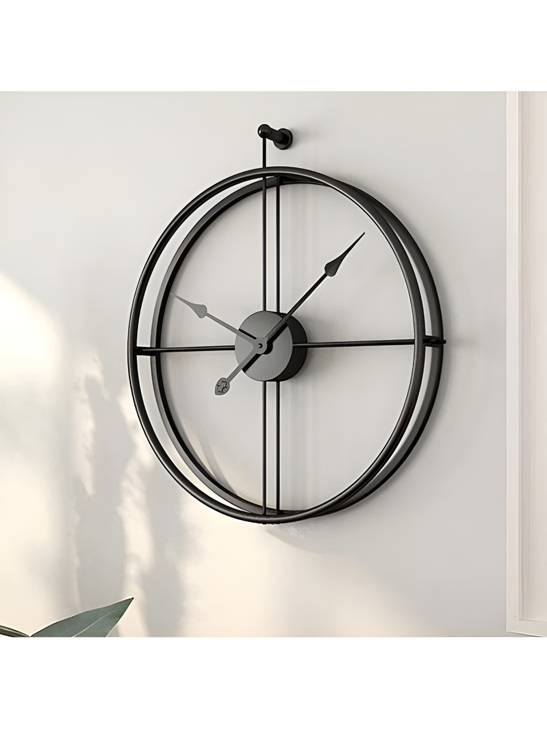 

Craftter Black Round Analogue Metal Contemporary Double Ring Wall Clock