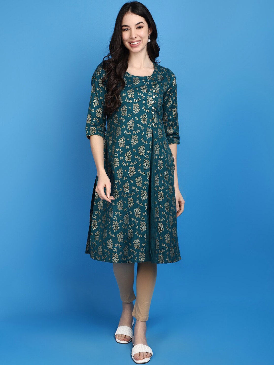 

V-Mart Floral Printed Straight Kurta, Green