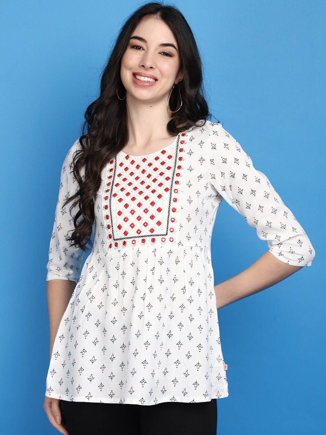 

V-Mart Ethnic Motifs Printed Thread Work A-Line Kurti, Off white
