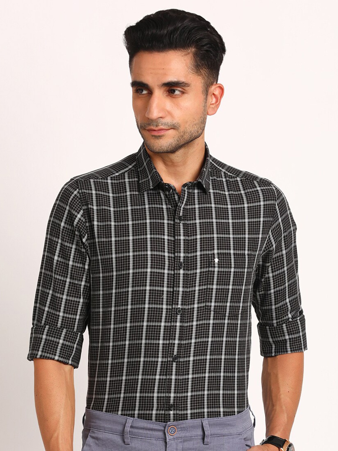 

Turtle Slim Fit Windowpane Checks Checked Spread Collar Cotton Casual Shirt, Black