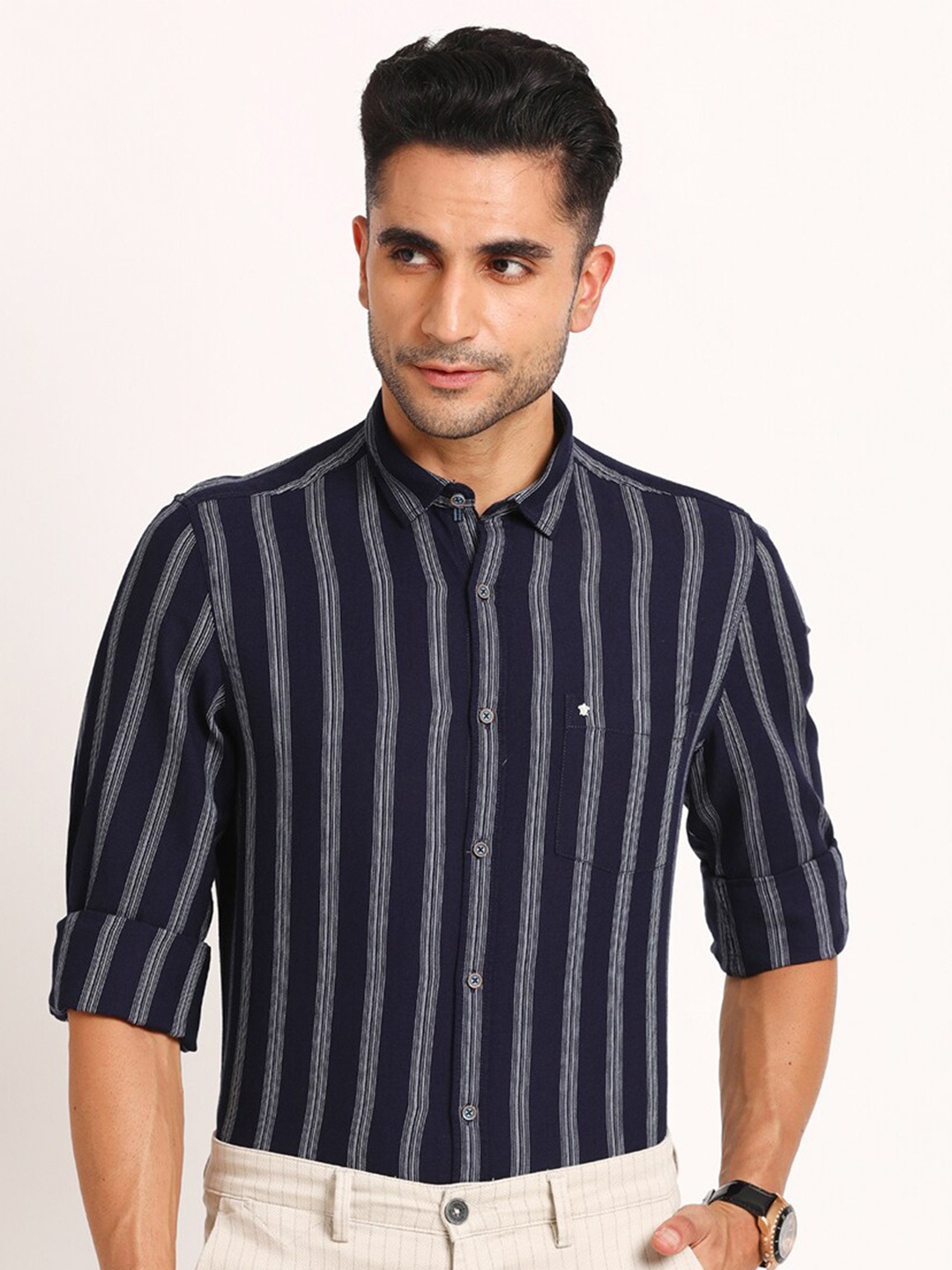 

Turtle Classic Slim Fit Striped Printed Pure Cotton Casual Shirt, Navy blue