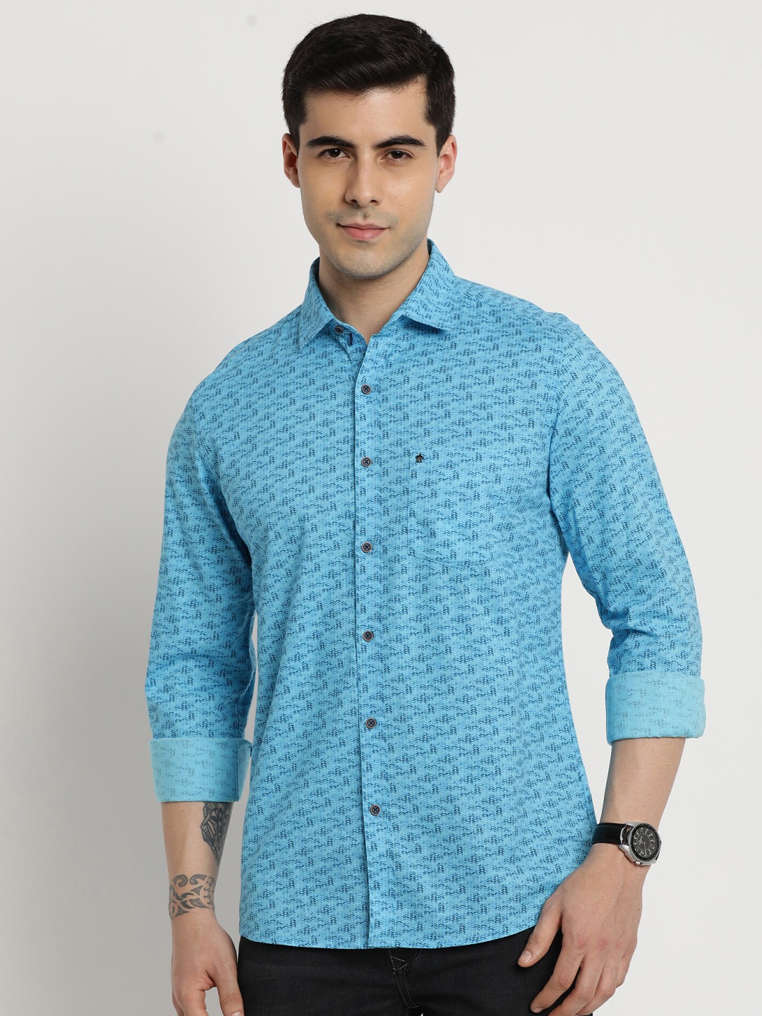 

Turtle Micro Ditsy Printed Classic Slim Fit Pure Cotton Casual Shirt, Blue