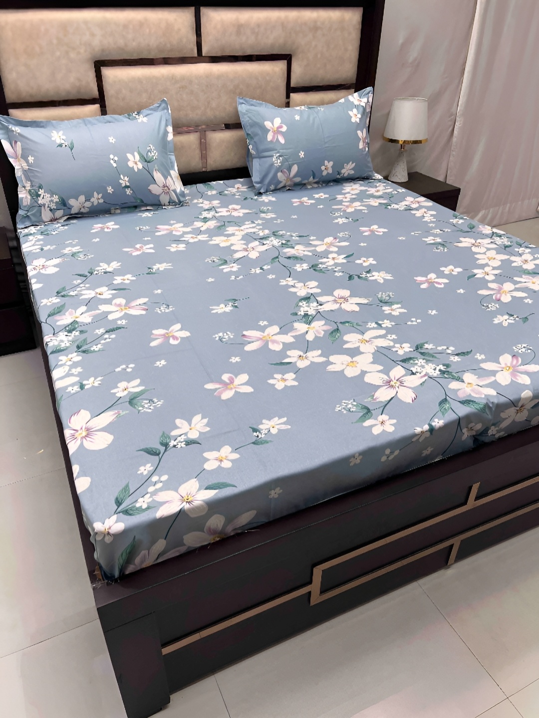 

Pure Decor Passion Blue Printed Pure Cotton 250 TC Queen Bedsheet With 2 Pillow Covers