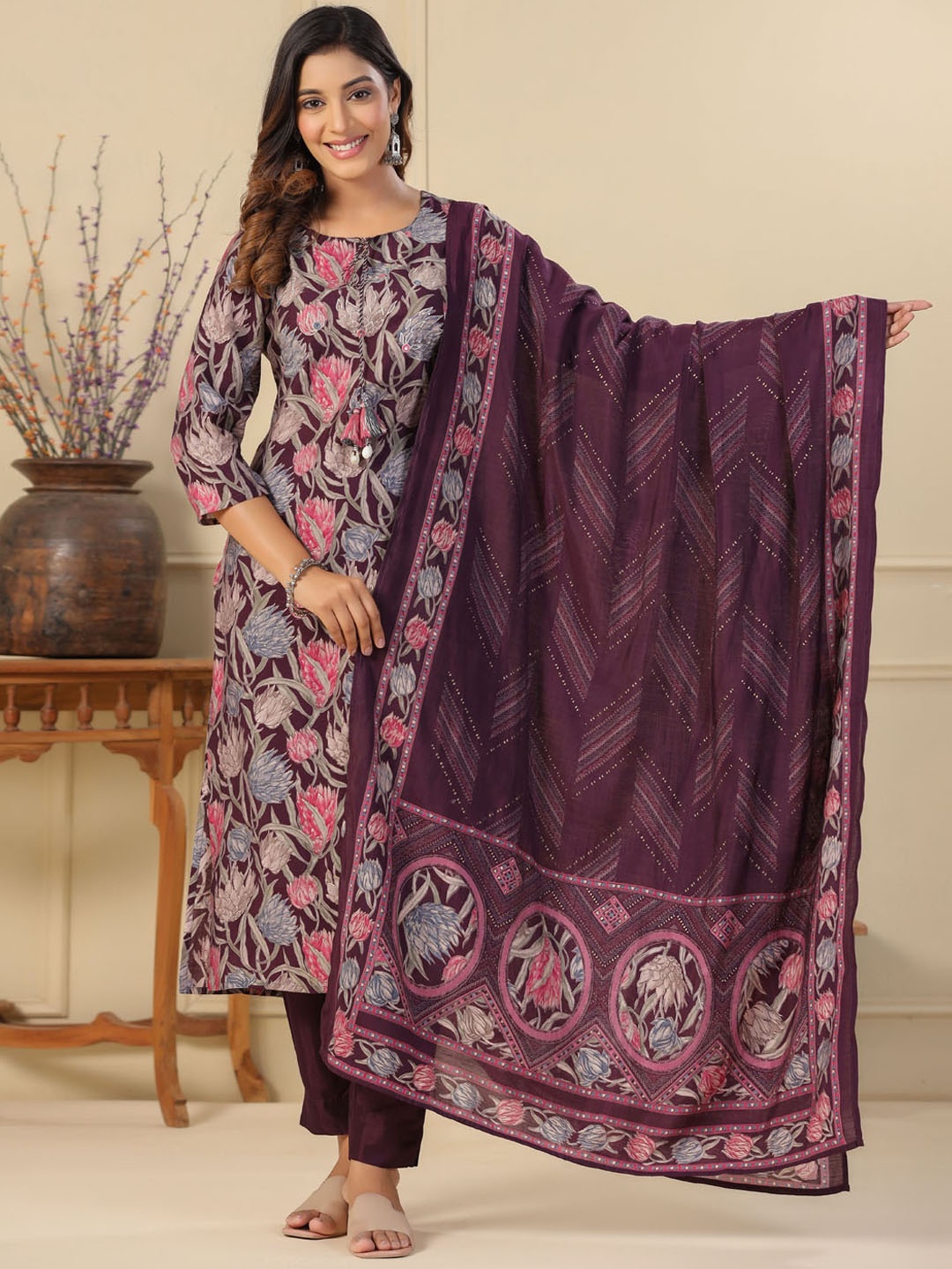 

Meena Bazaar Round Neck Floral Printed Regular Kurta with Trousers & With Dupatta, Purple