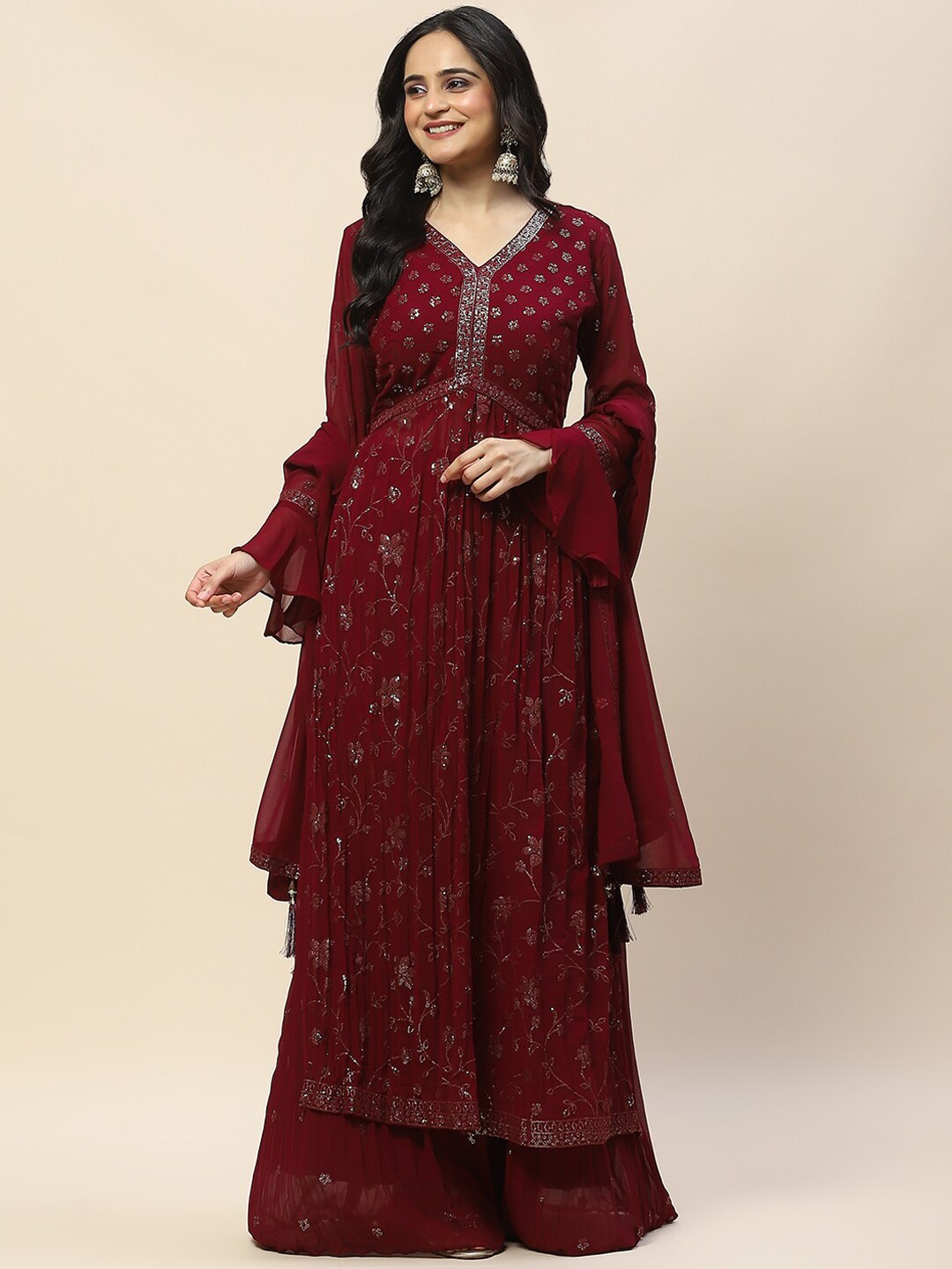 

Meena Bazaar Floral Embroidered V-Neck Long Sleeves Kurta With Skirt & Dupatta, Maroon