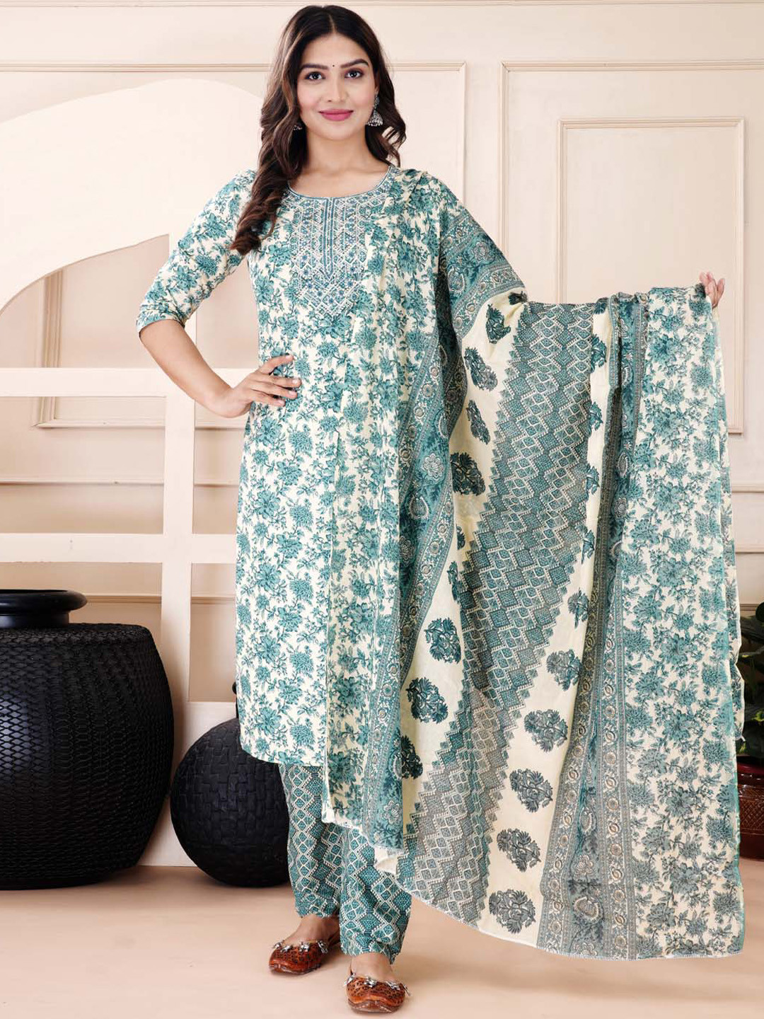 

Meena Bazaar Floral Printed Cotton Straight Kurta with Trousers & Dupatta, Green