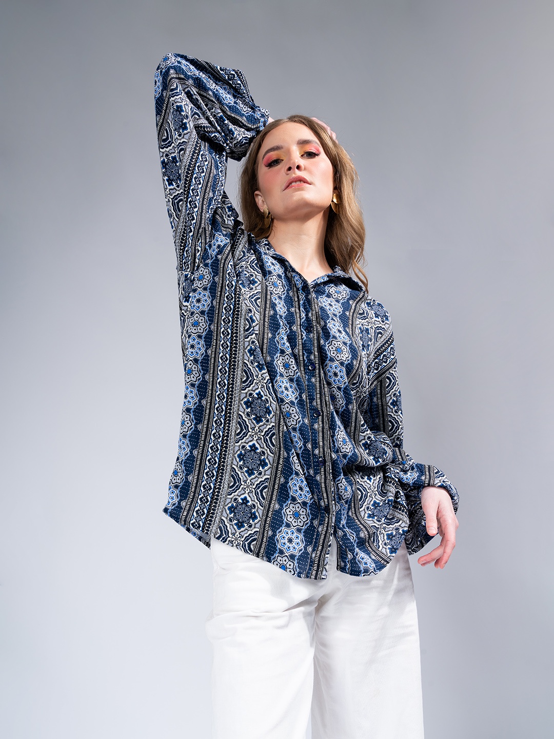 

Stylecast X Hersheinbox Printed Oversized Shirt, Blue