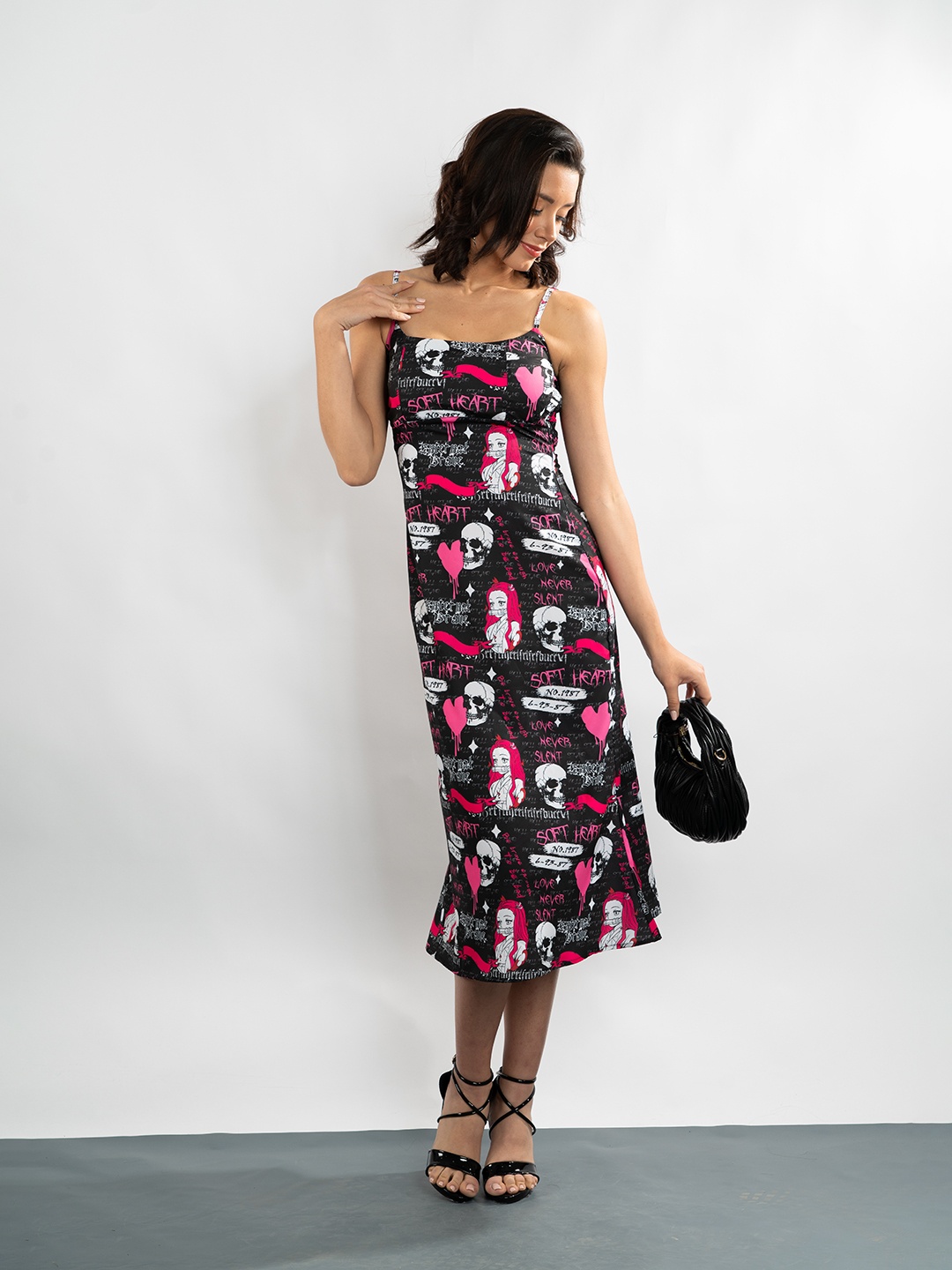 

Stylecast X Hersheinbox Printed Smocked A-Line Midi Dress, Black