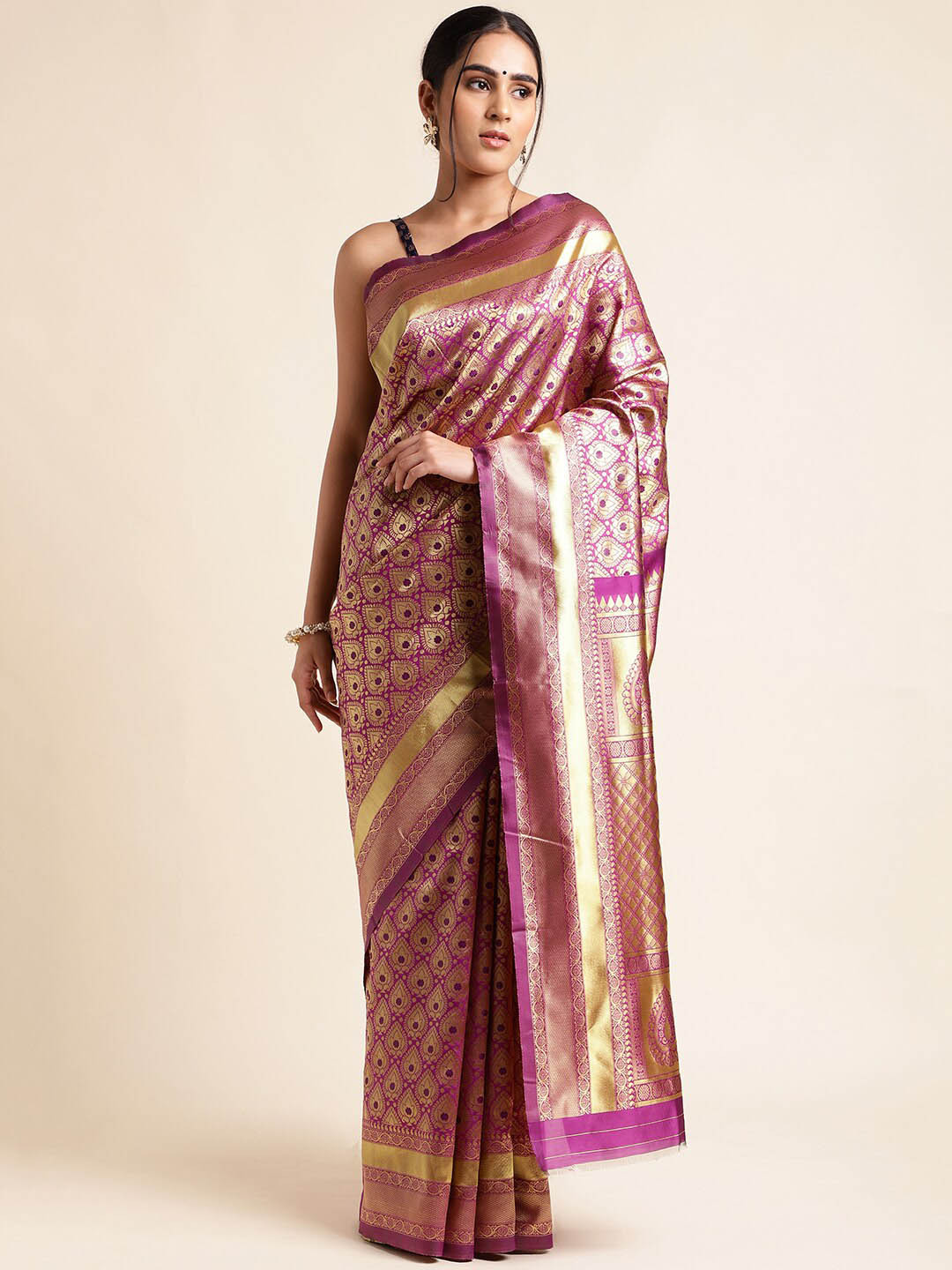 

MORLY Ethnic Motifs Woven Design Zari Kanjeevaram Saree, Burgundy