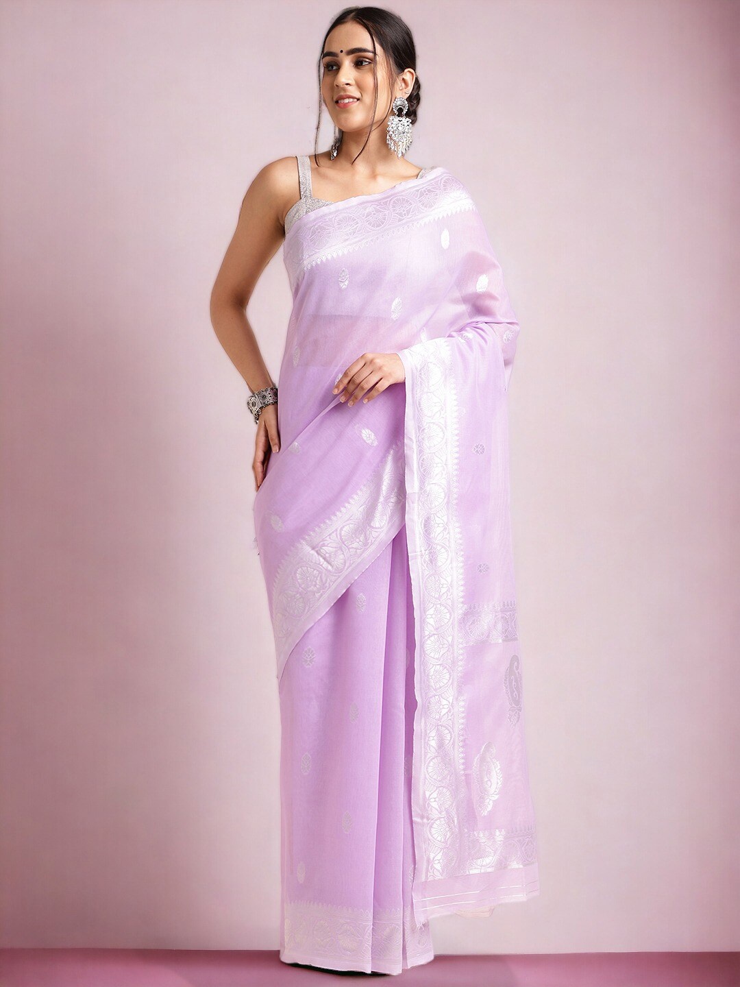 

MORLY Floral Woven Design Zari Kanjeevaram Saree, Magenta