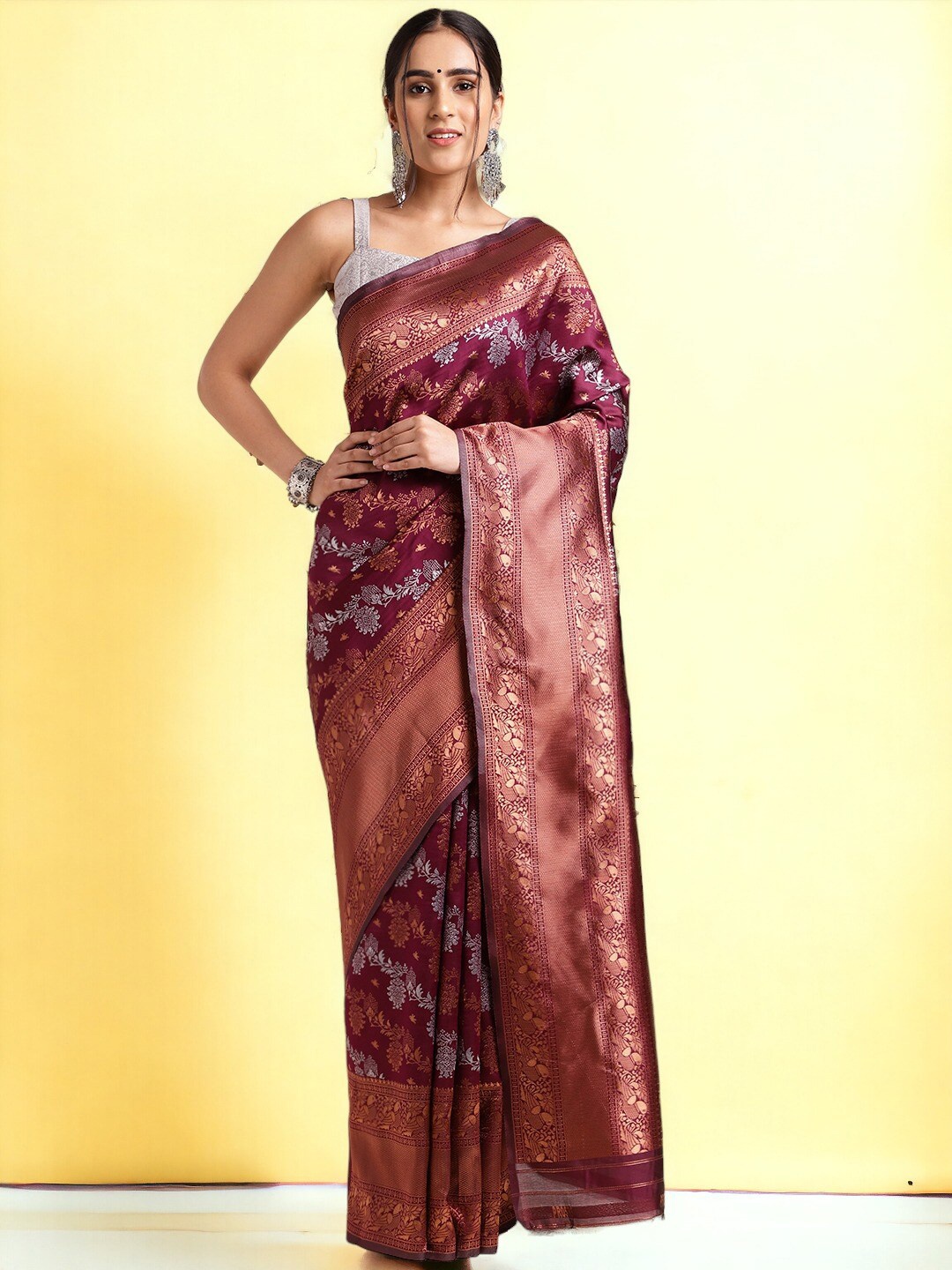 

MORLY Floral Woven Design Zari Kanjeevaram Saree, Purple