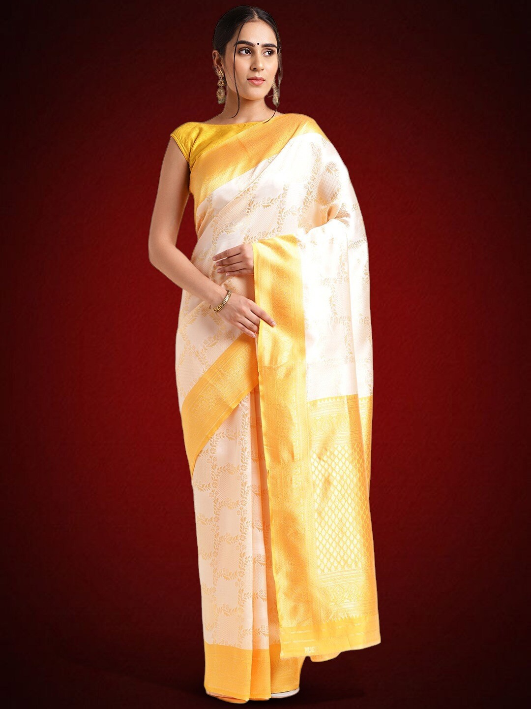 

MORLY Floral Woven Design Zari Kanjeevaram Saree, White