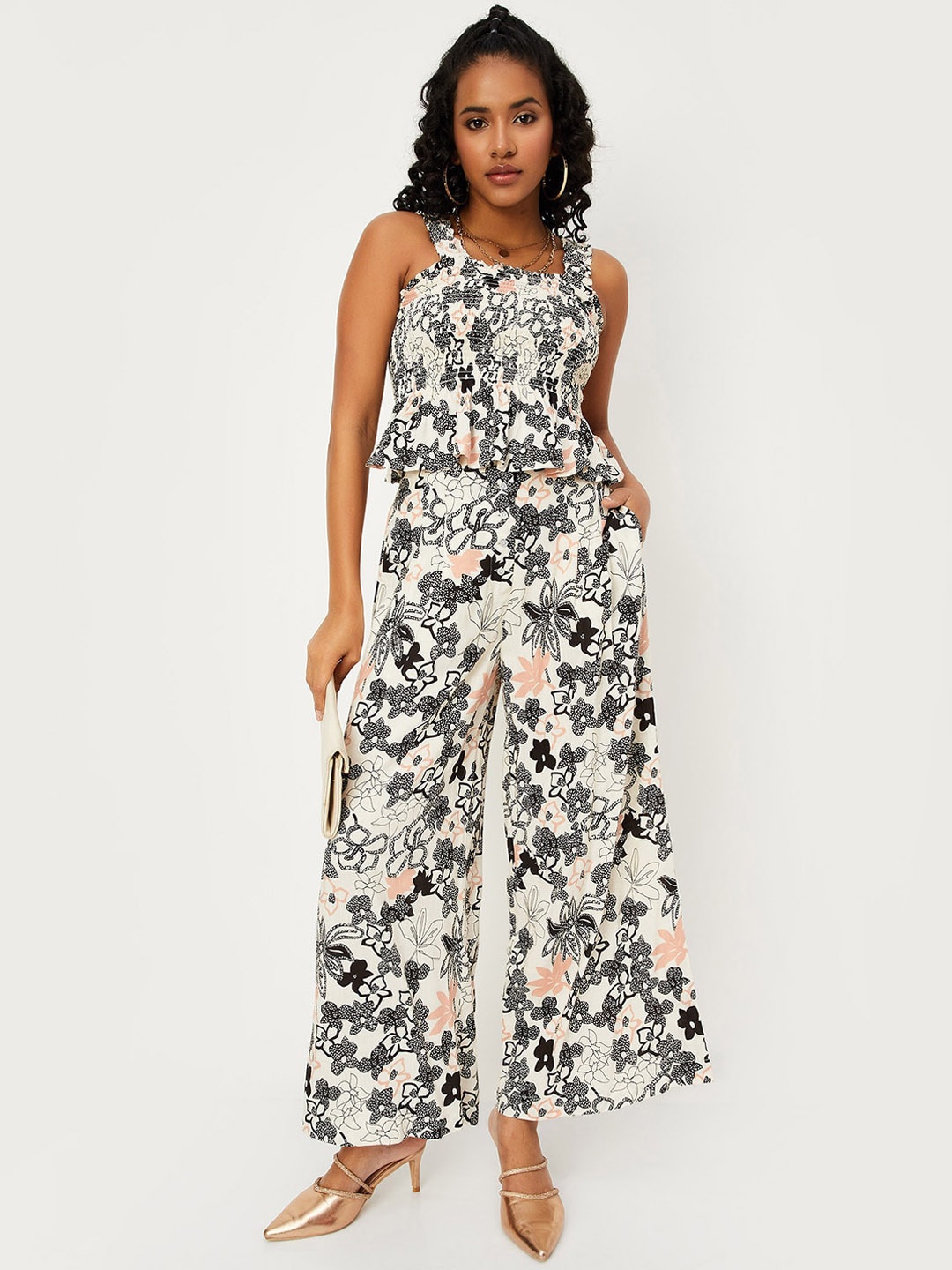 

max Printed Shoulder Straps Top With Palazzos Co-Ords, Off white