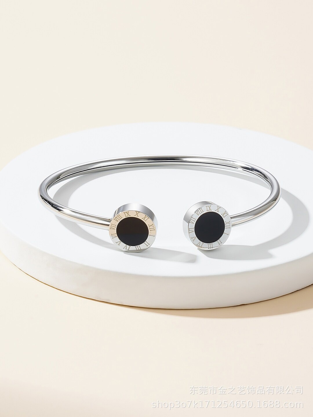 

Peora Silver-Plated Cuff Bracelet