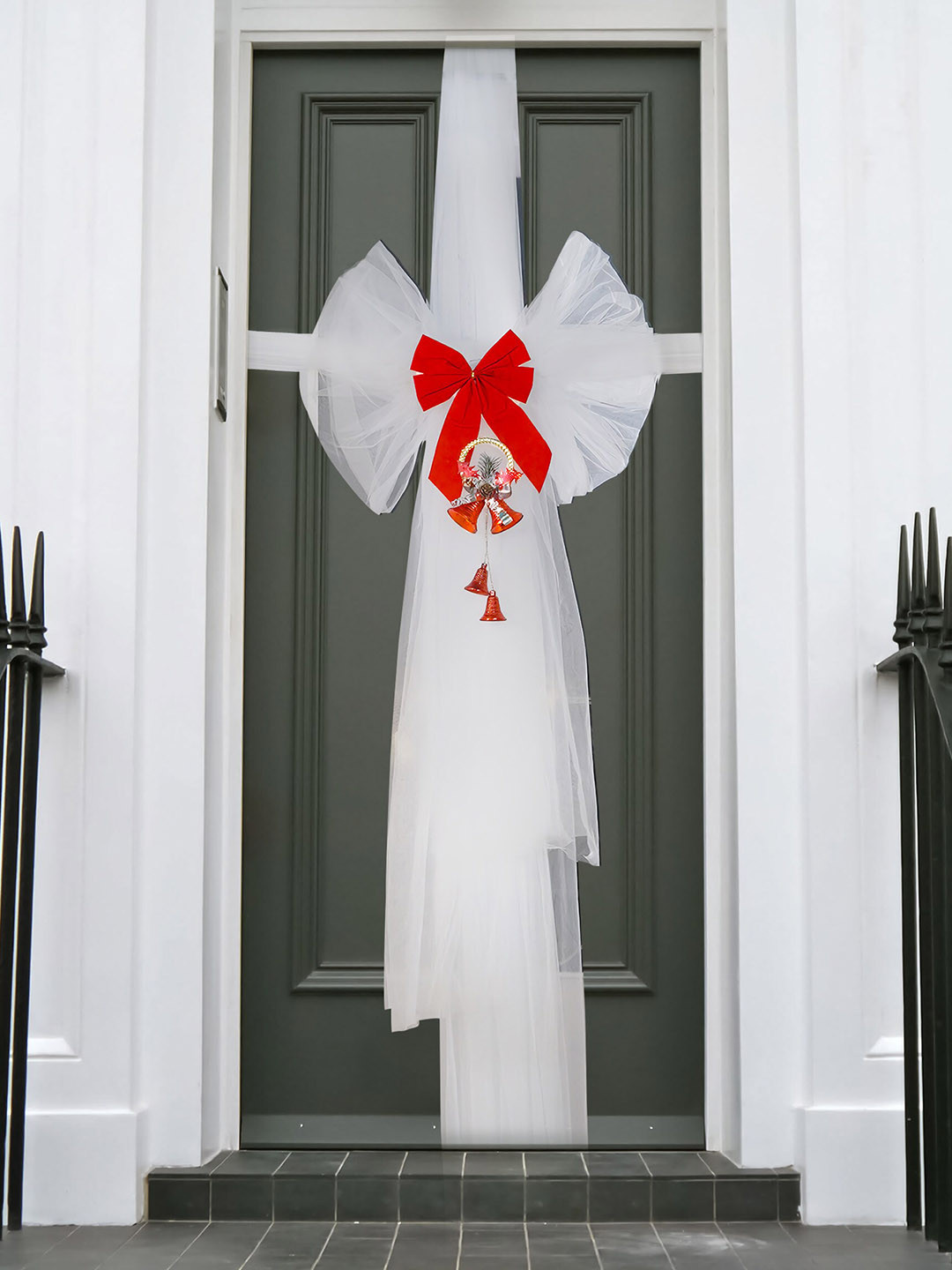 

Special You Red & White Christmas Decoration Items