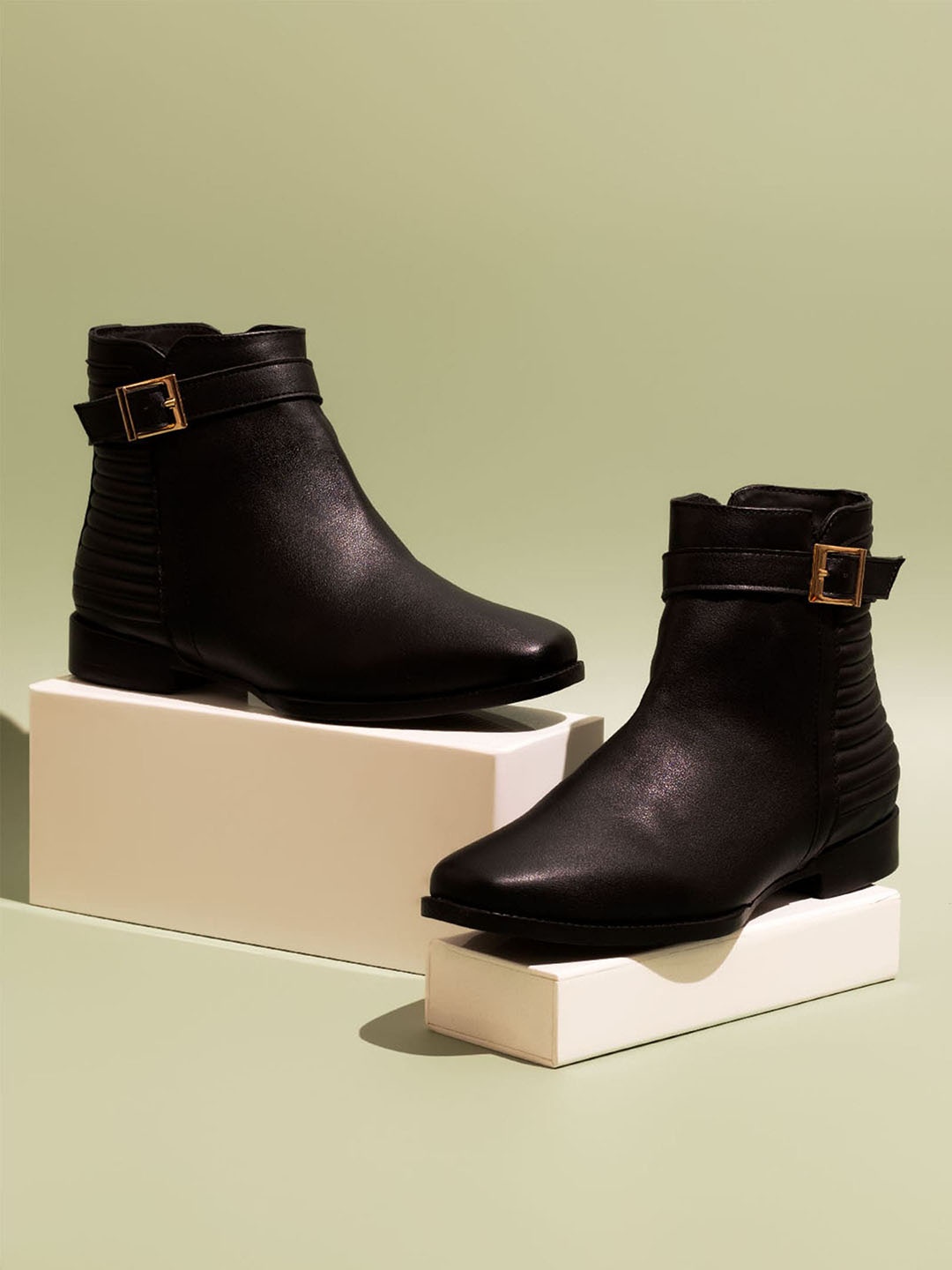 

Inc 5 Women Mid-Top Monk Straps Boots, Black