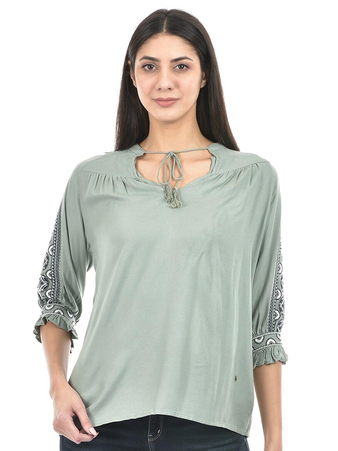 

Numero Uno Tie-Up Neck Cuffed Sleeves Cotton Regular Top, Green
