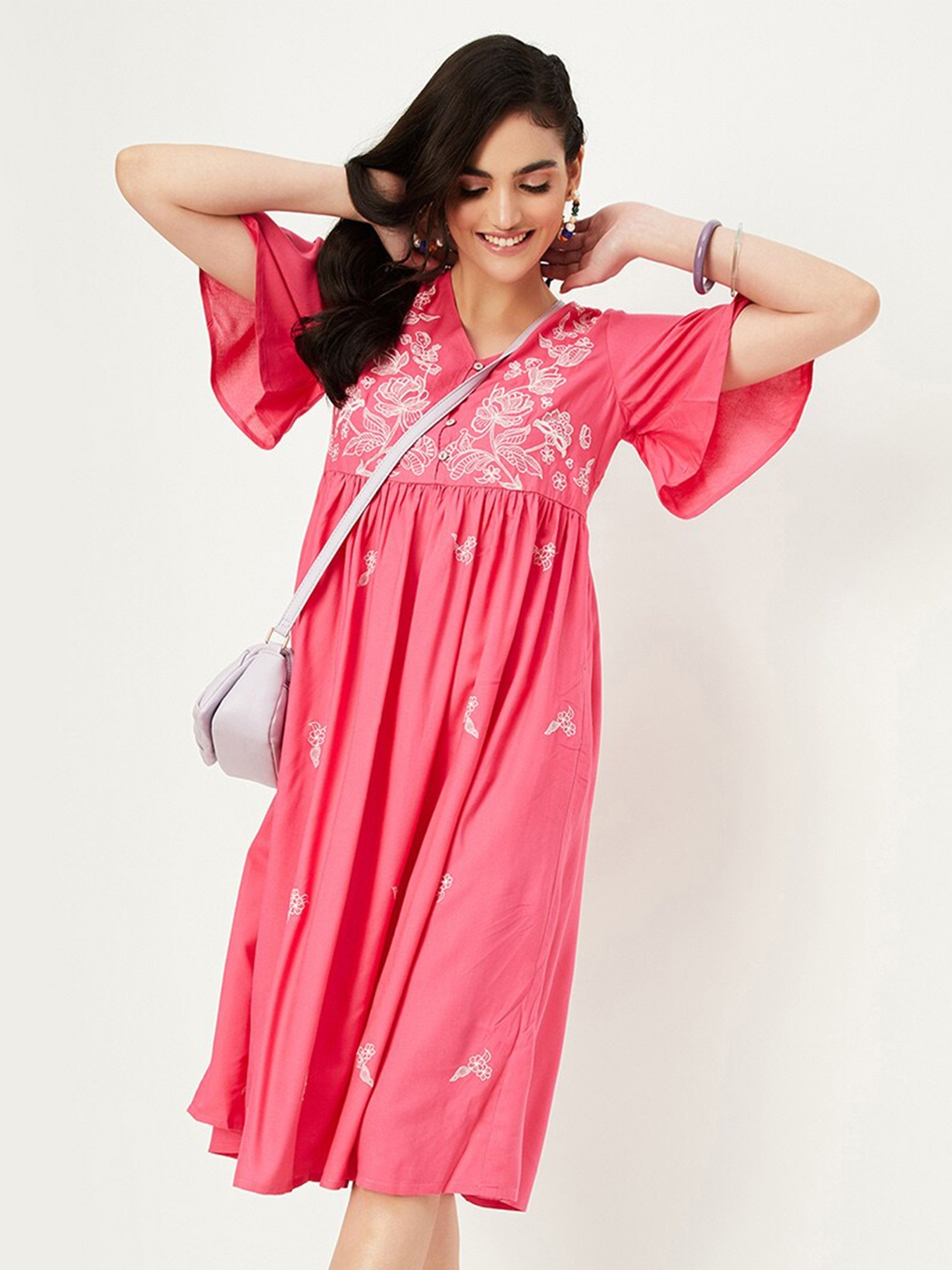 

max Floral Embroidered Flared Sleeve Midi Dress, Pink