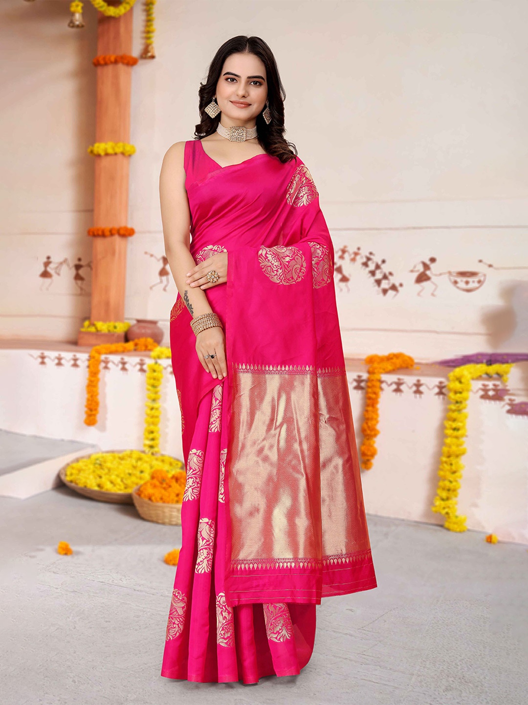 

MORLY Floral Woven Design Zari Kanjeevaram Saree, Pink