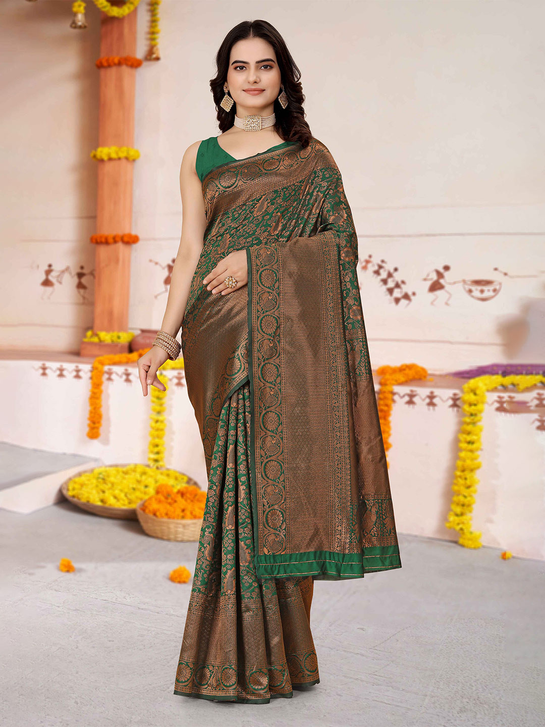 

MORLY Floral Woven Design Zari Kanjeevaram Saree, Green