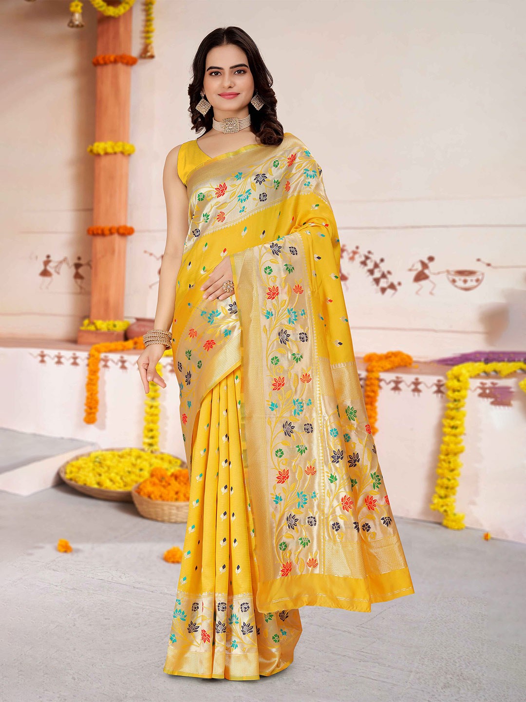 

MORLY Floral Woven Design Zari Kanjeevaram Saree, Yellow