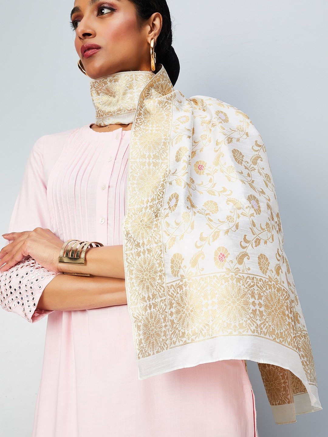 

max Woven Design Organza Dupatta with Zari, Off white