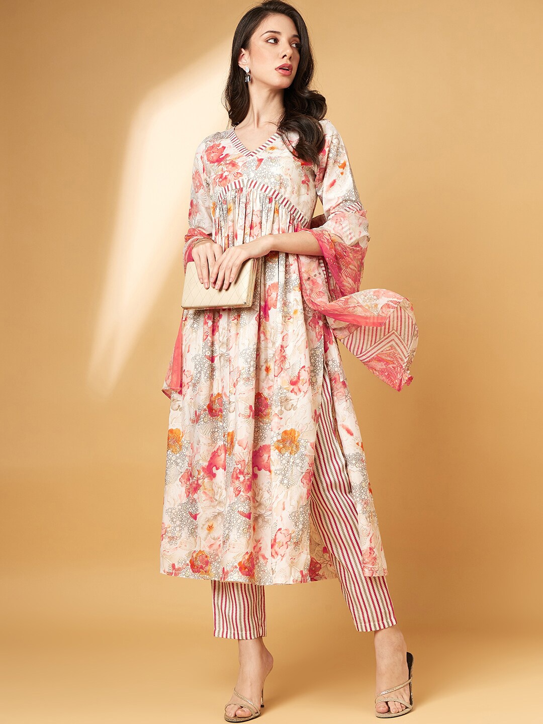 

all about you Floral Embroidered V-Neck Straight Kurta With Trousers & Dupatta, Peach