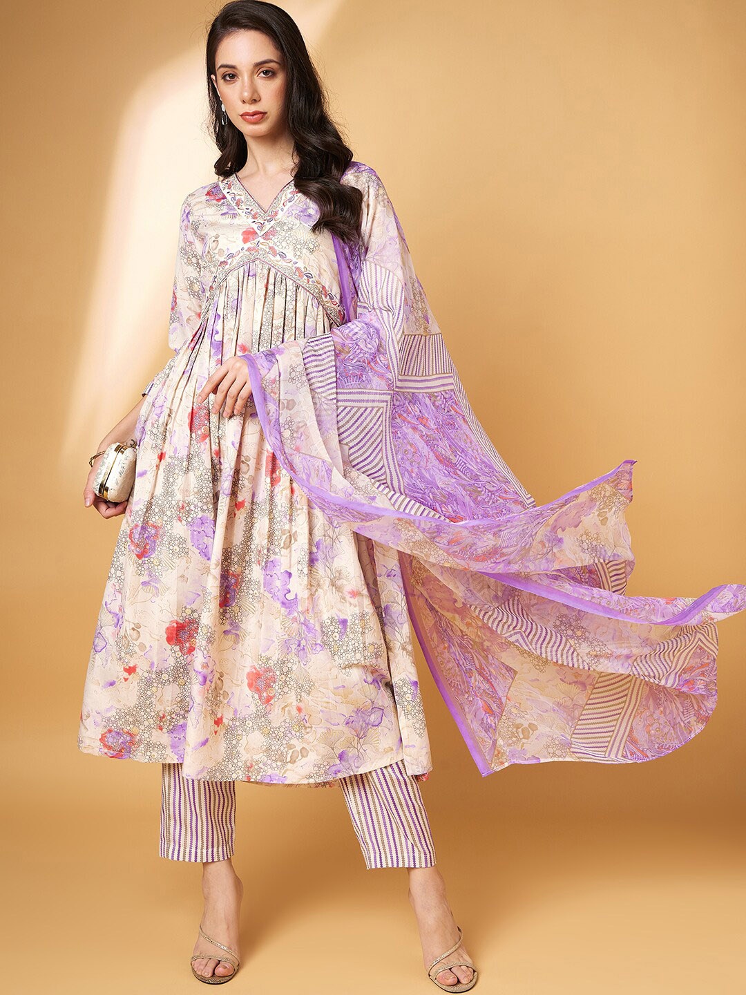 

all about you Floral Embroidered V-Neck Straight Kurta With Trousers & Dupatta, Pink