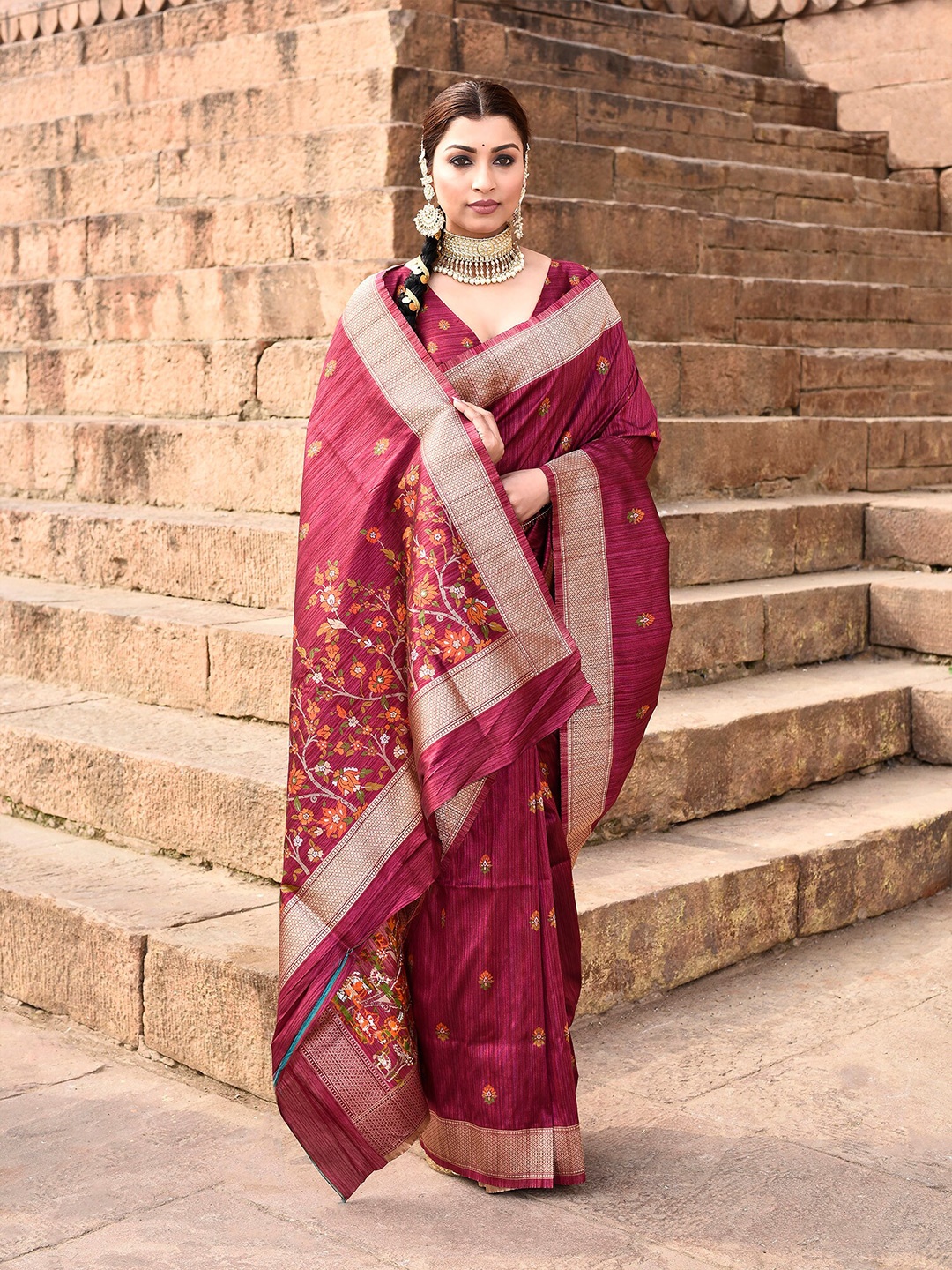 

elora Floral Printed Tussar Saree, Magenta
