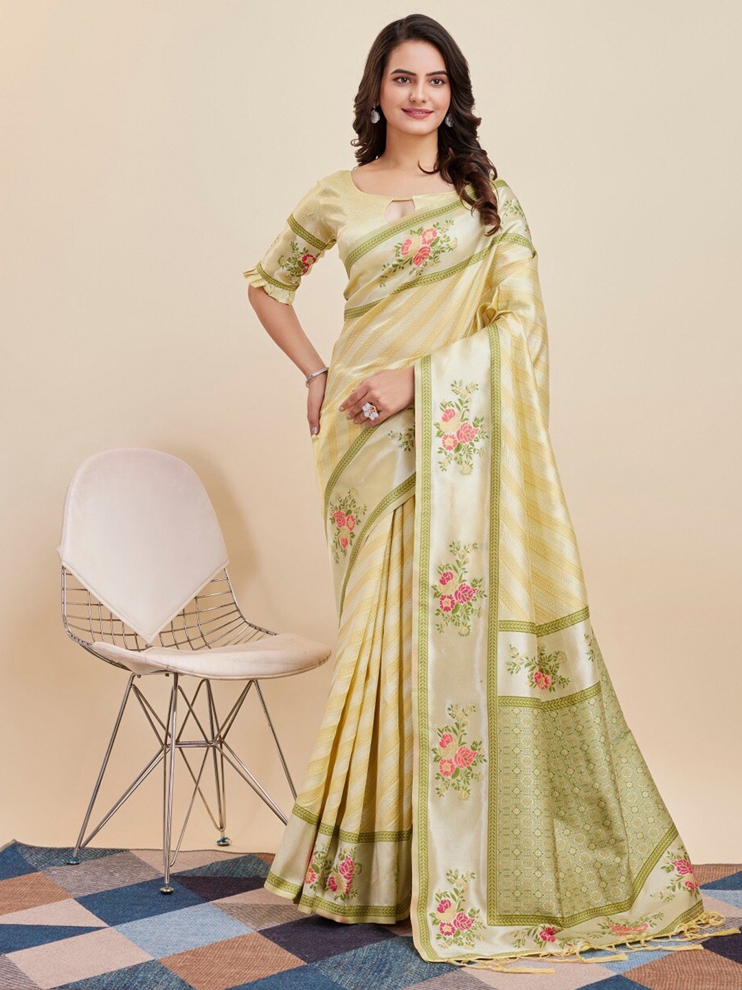 

HERE&NOW Floral Woven Design Banarasi Zari Saree, Yellow